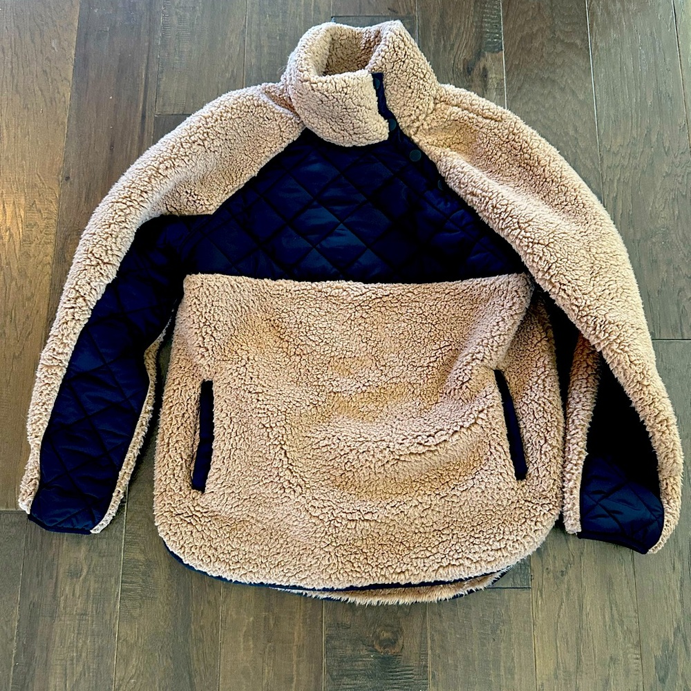 Abercrombie and Fitch Fleece